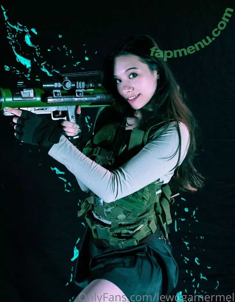 lewdgamermel nude photo #0055 (lewdgamermel)