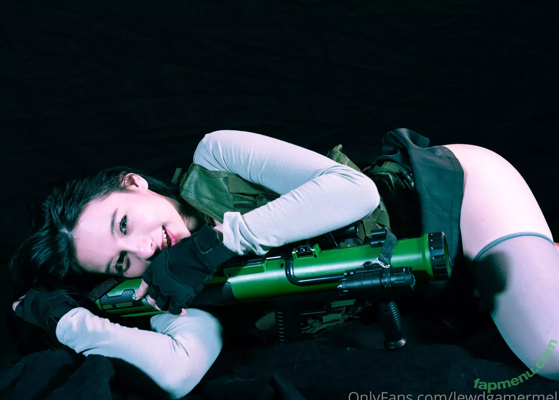 lewdgamermel nude photo #0060 (lewdgamermel)