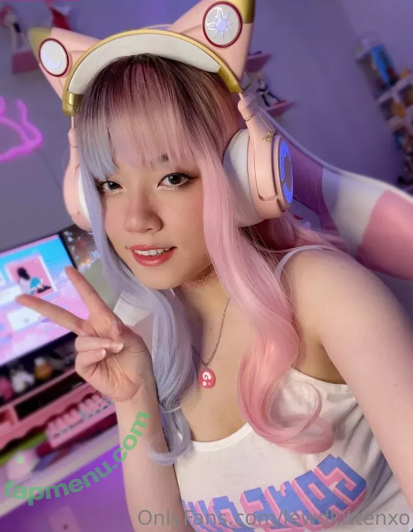 Lewdkittenxo nude photo #0166 (Lewdkittenxo)