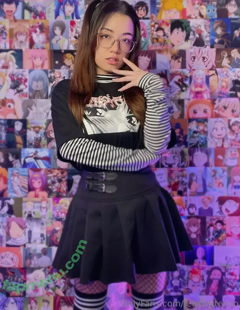 Lewdkittenxo nude photo #0192 (Lewdkittenxo)