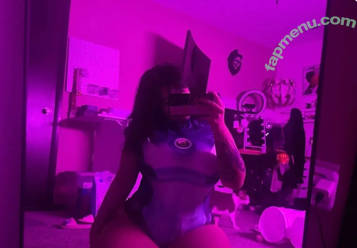 Lewnair nude photo #0031 (Bria Prado / Bwiuh / nekogirl)