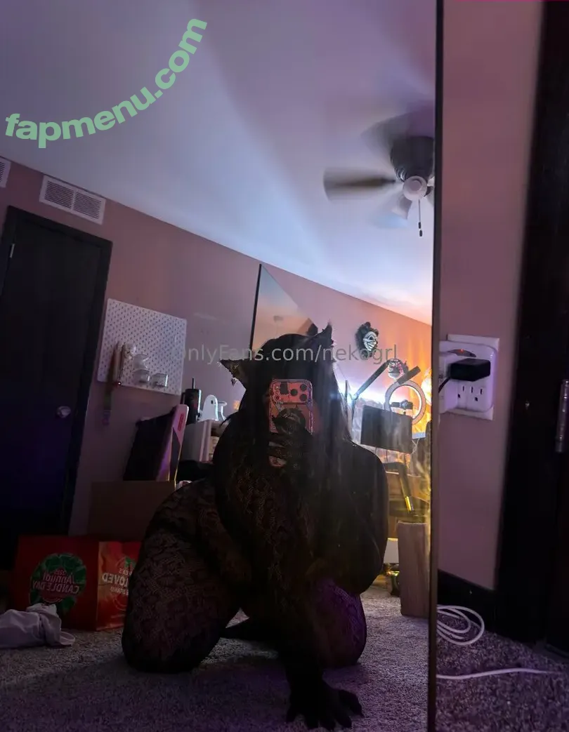 Lewnair nude photo #0074 (Bria Prado / Bwiuh / nekogirl)