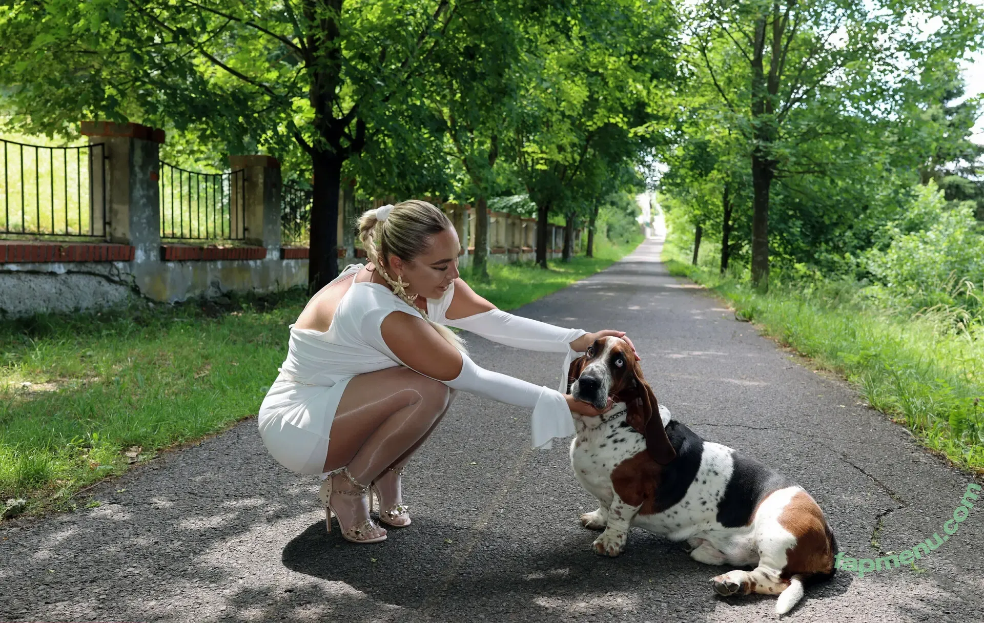 lexas_dressing_room nude photo #0033 (lexas_dressing_room)