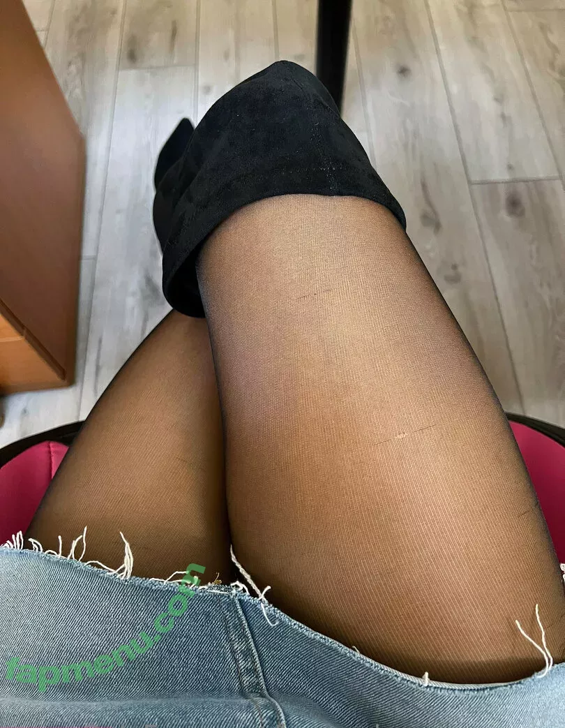 lexas_dressing_room nude photo #0068 (lexas_dressing_room)