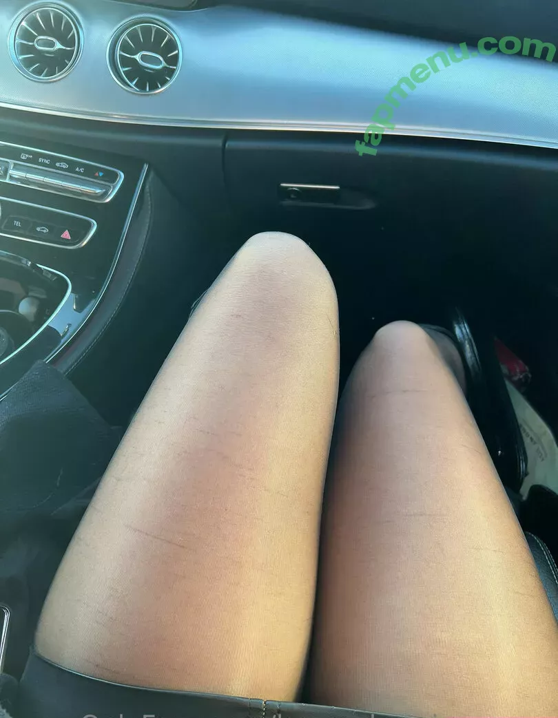 lexas_dressing_room nude photo #0084 (lexas_dressing_room)