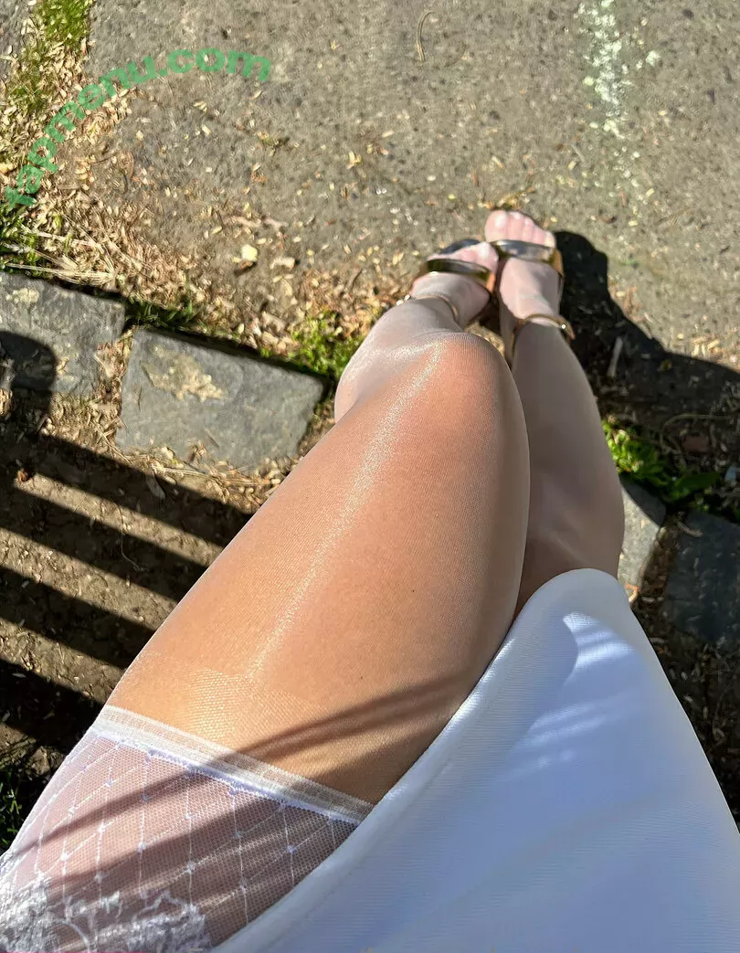 lexas_dressing_room nude photo #0113 (lexas_dressing_room)