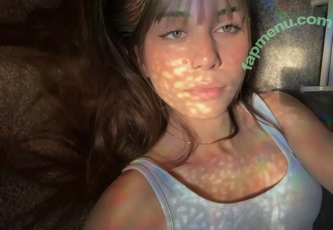 Lexbrielle nude photo #0020 (Lexclementine / ariashazeleyes / itslexbrielle)