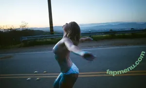 Lexee Smith / lexeesmith / lexiesmiths nude photo #0041