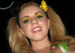 Lexi Belle / OMGitsLexi nude photo #1427