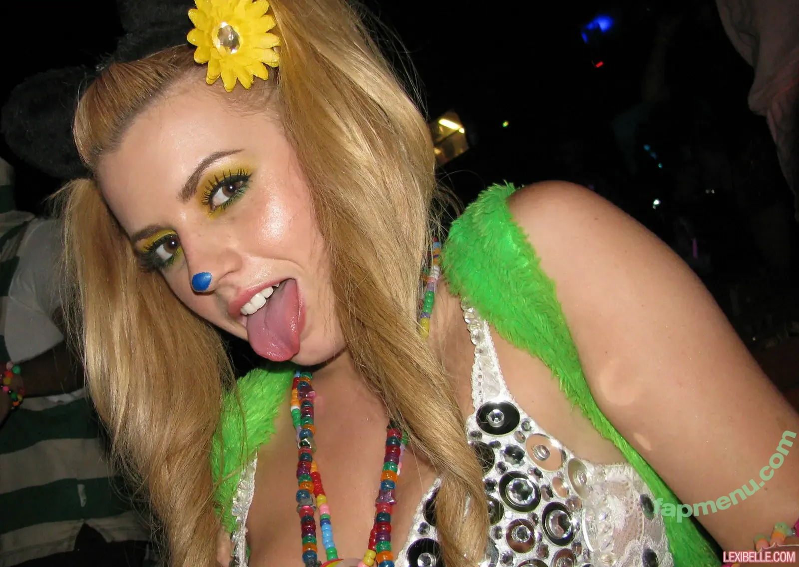 Lexi Belle nude photo #1430 (OMGitsLexi)