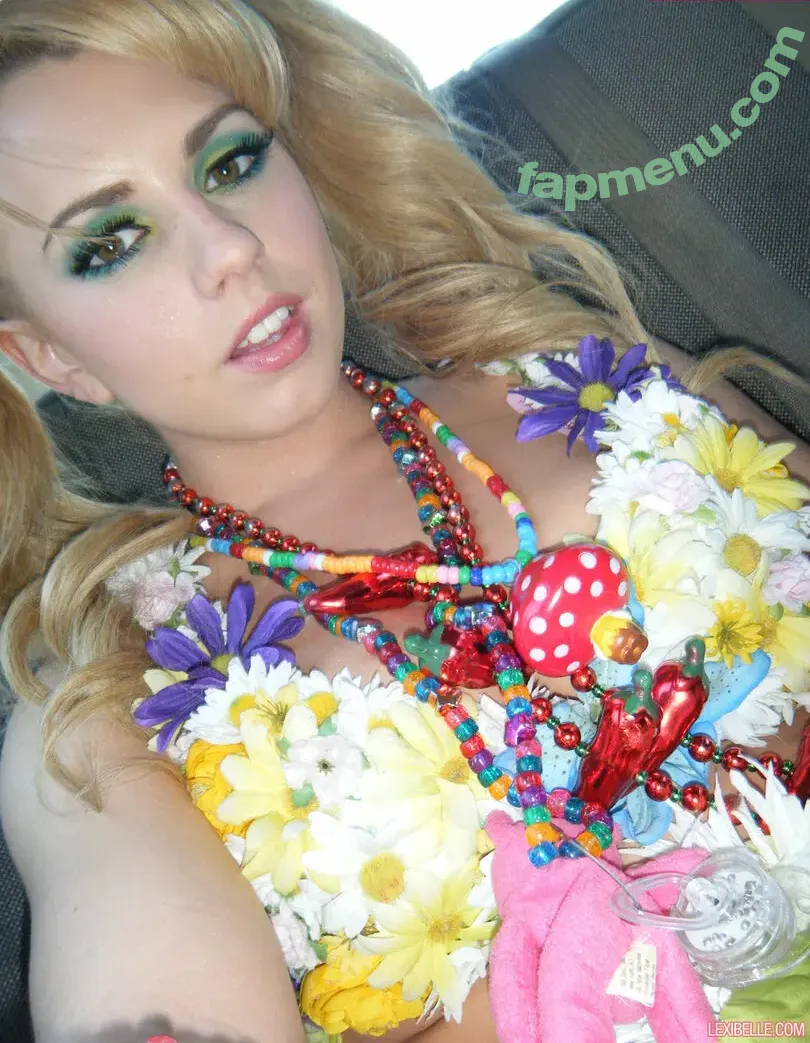 Lexi Belle nude photo #1433 (OMGitsLexi)