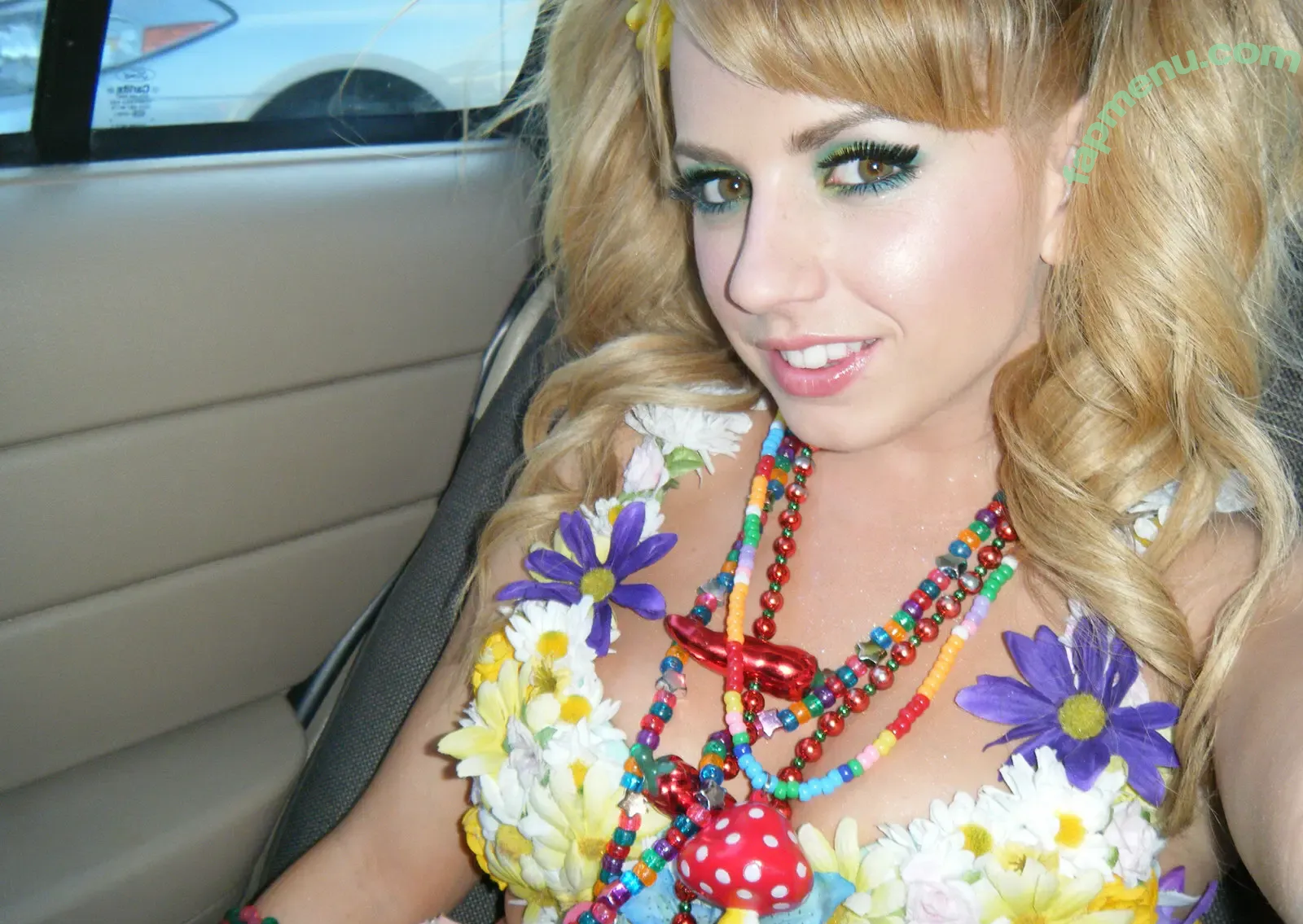 Lexi Belle nude photo #1434 (OMGitsLexi)