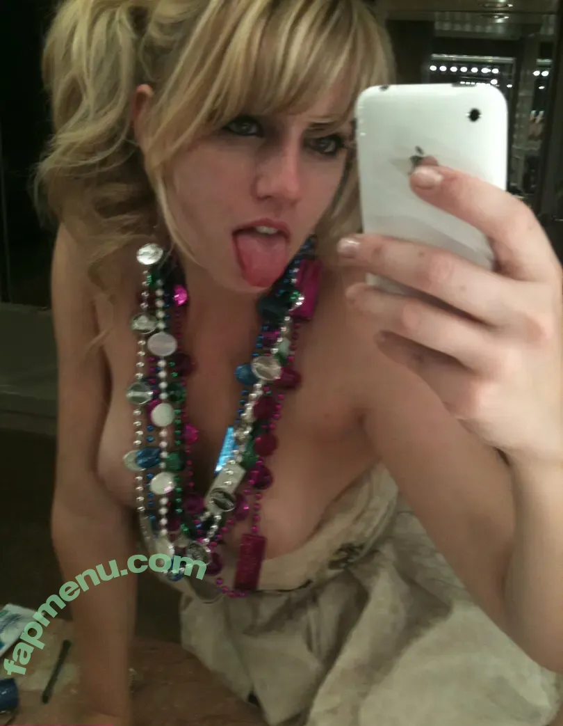 Lexi Belle nude photo #1520 (OMGitsLexi)