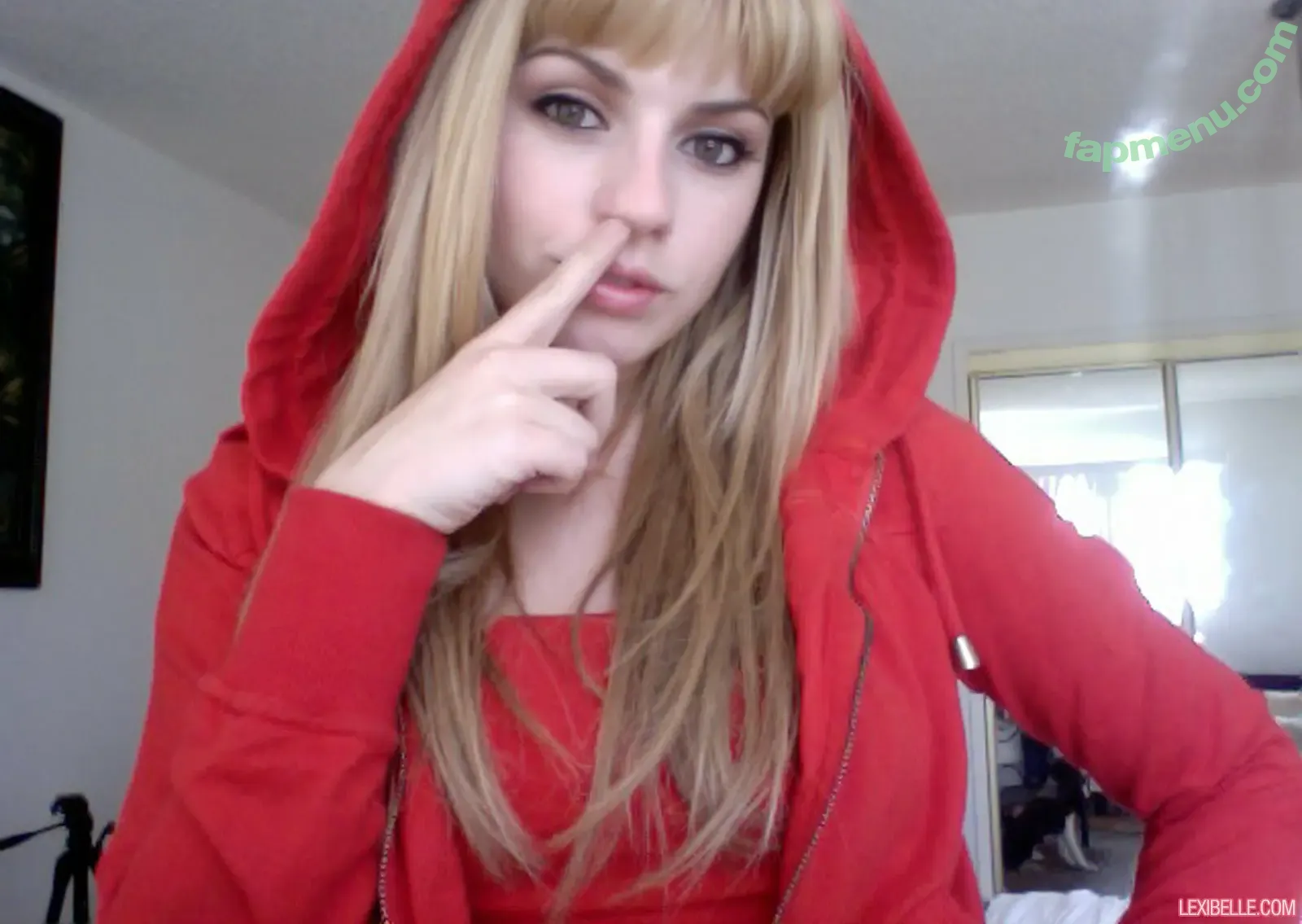 Lexi Belle nude photo #1535 (OMGitsLexi)