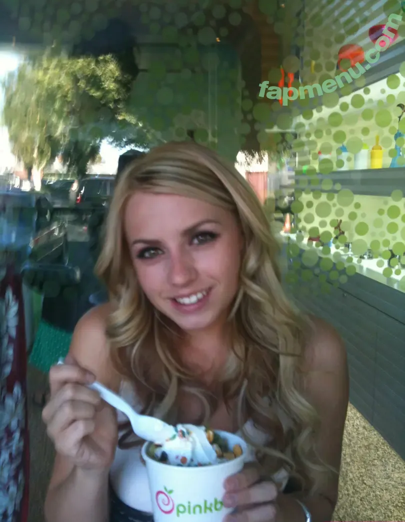 Lexi Belle nude photo #1549 (OMGitsLexi)