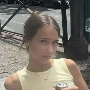 Lexi Bennett / Lexikathryn / Living_and_lexi nude photo #0011