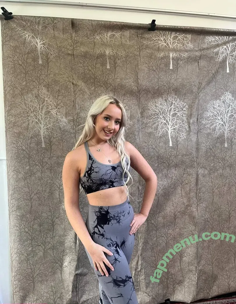 Lexi Booker nude photo #0010 (lexi_booker30 / lexi_modelling)