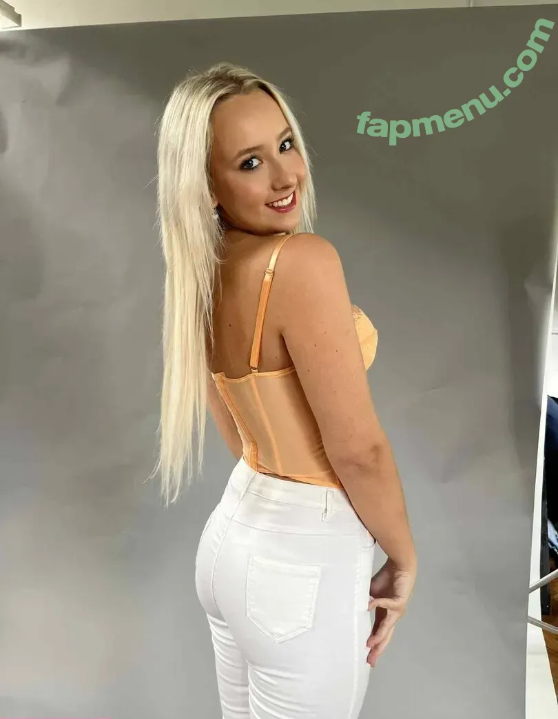 Lexi Booker nude photo #0520 (lexi_booker30 / lexi_modelling)