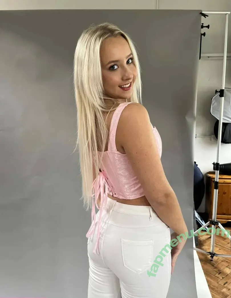Lexi Booker nude photo #0521 (lexi_booker30 / lexi_modelling)