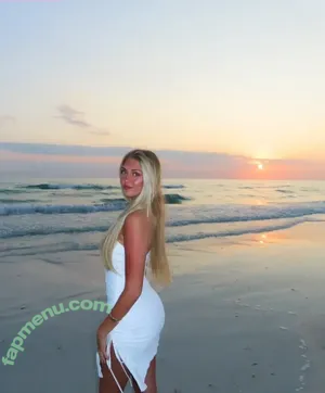 Lexi Cushman / alexiscushman / lexicushmann nude photo #0005