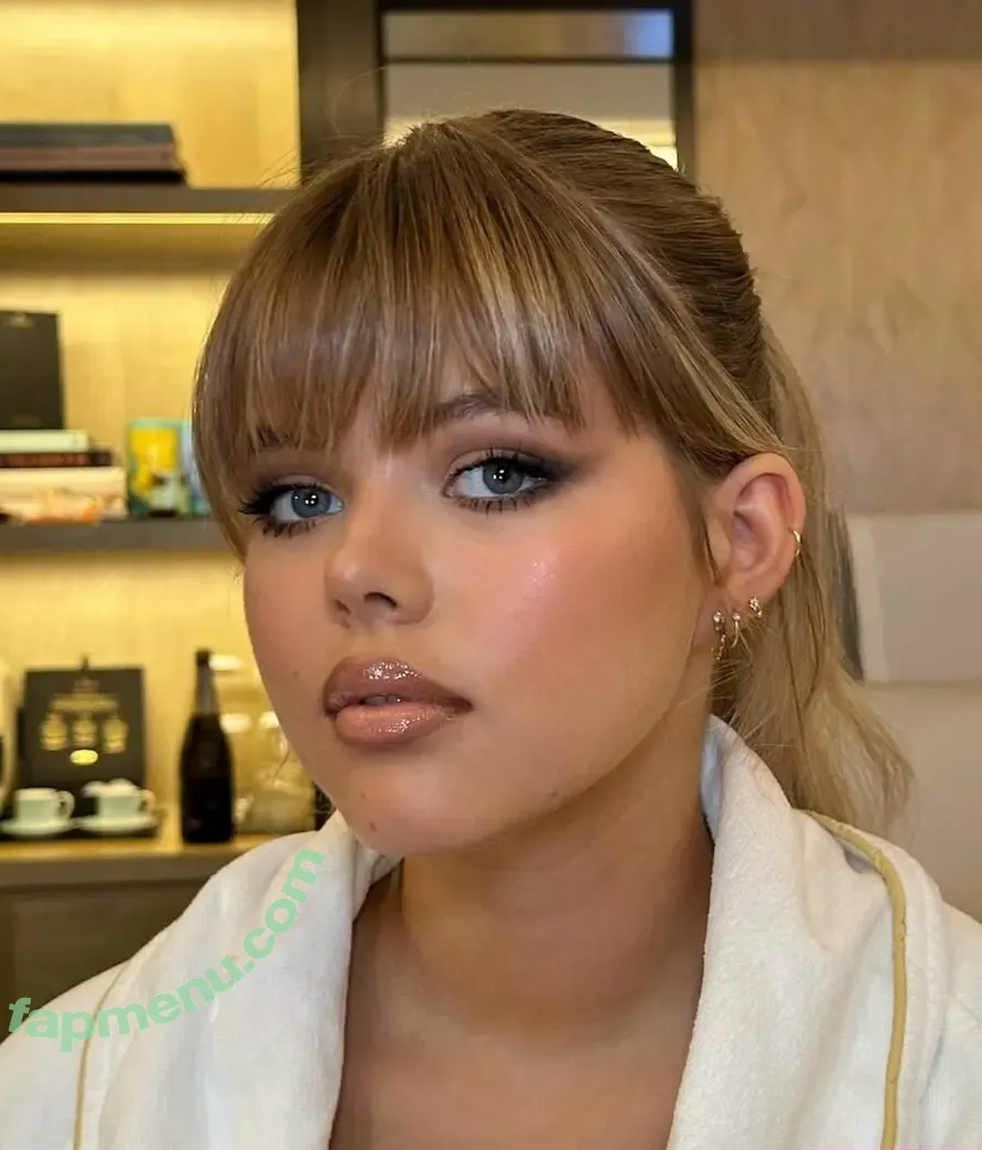 Lexi Hughes nude photo #0095 (lexnicolehughes / u162726201)