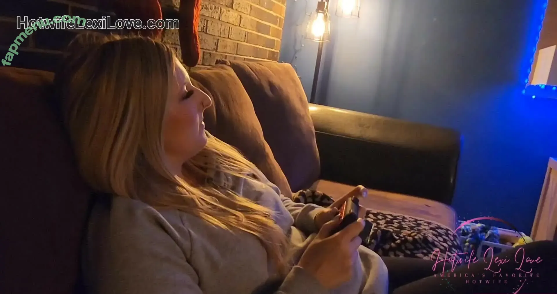 Lexi Love Hotwife nude photo #0012 (HotwifeLexiLove / lexi2liit)