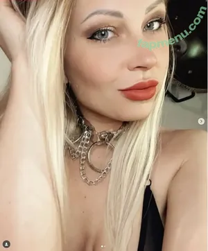  nude photo #0003