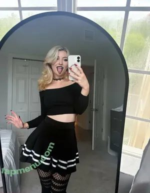 Lexie Grace Love / lexiegracelove / lexxxiiigrace nude photo #0468