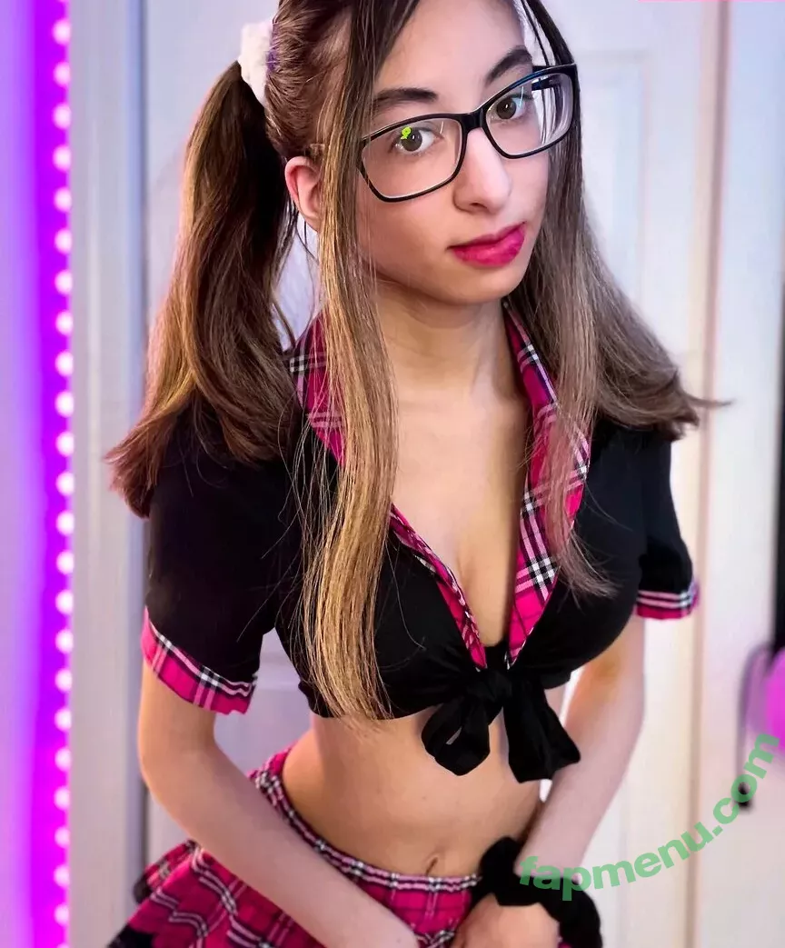 Lexiful nude photo #0174 (hot4lexi / lexiful_)
