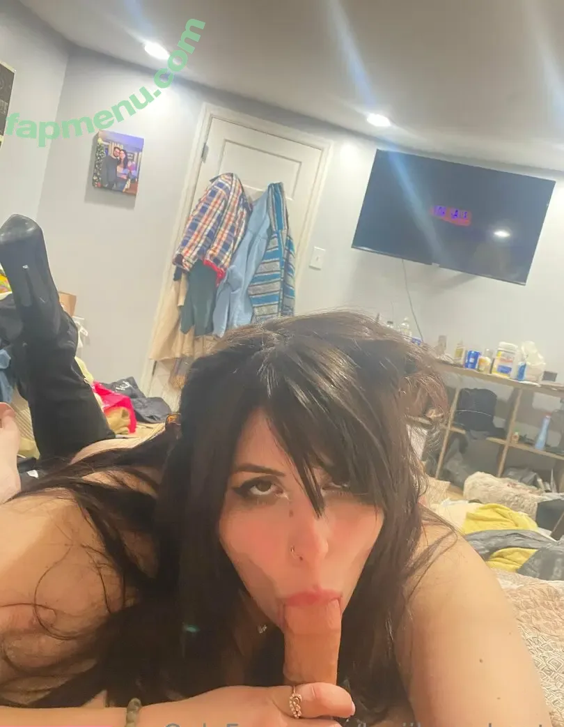 lexiilovesboots nude photo #0020 (lexiilovesboots)