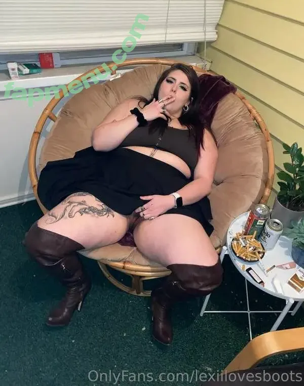 lexiilovesboots nude photo #0072 (lexilovesboots)