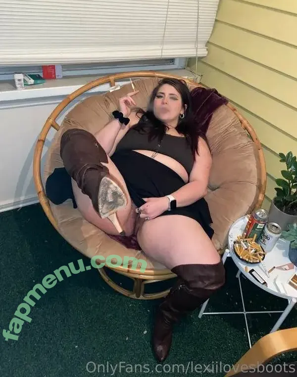 lexiilovesboots nude photo #0077 (lexilovesboots)