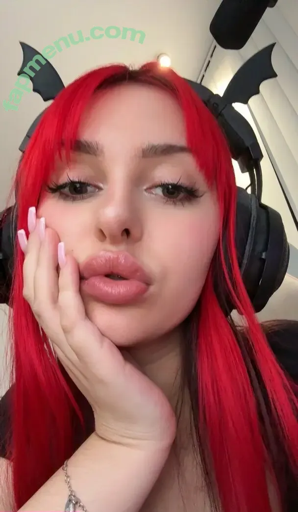 lexiirivers nude photo #0024 (lexibrookerivera)