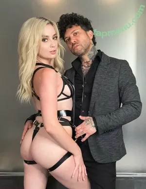 lexilore / lexiloreonyoutube nude photo #0070