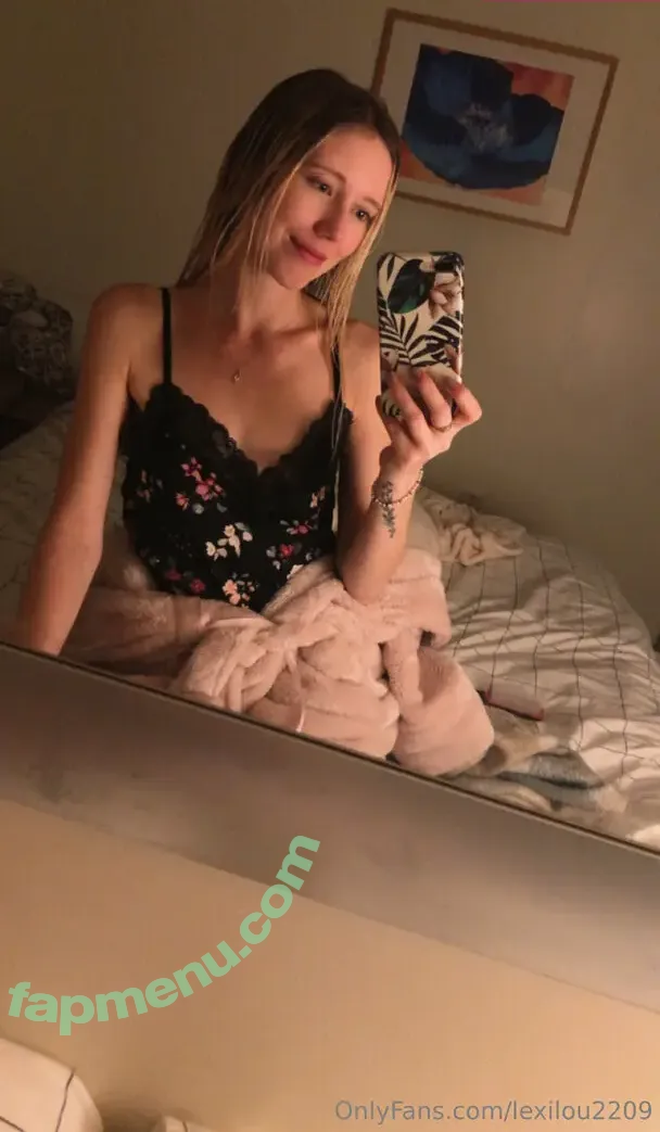 lexilou2209 nude photo #0017 (lexilou2209)
