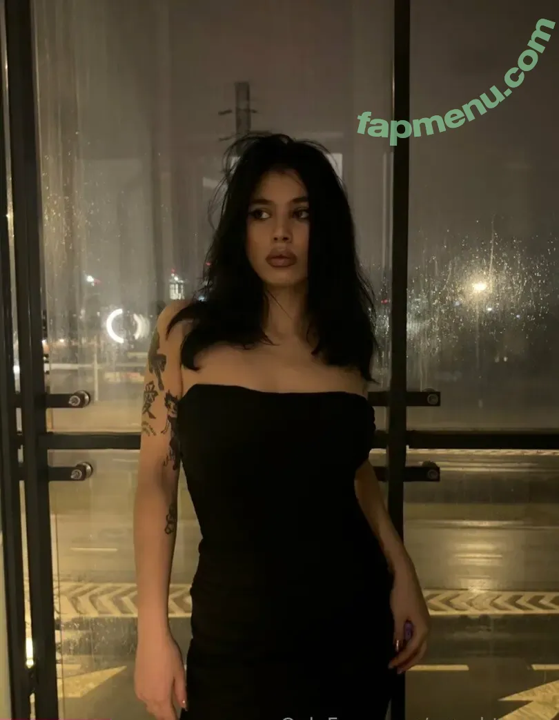 leximontana nude photo #0015 (leximontana)