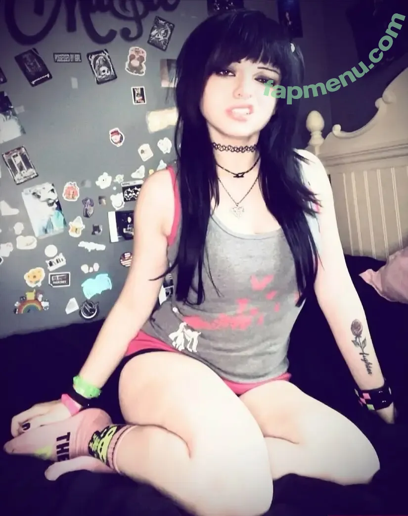 Lexislethal nude photo #0028 (thelexisstar / xxlexislethalxx)