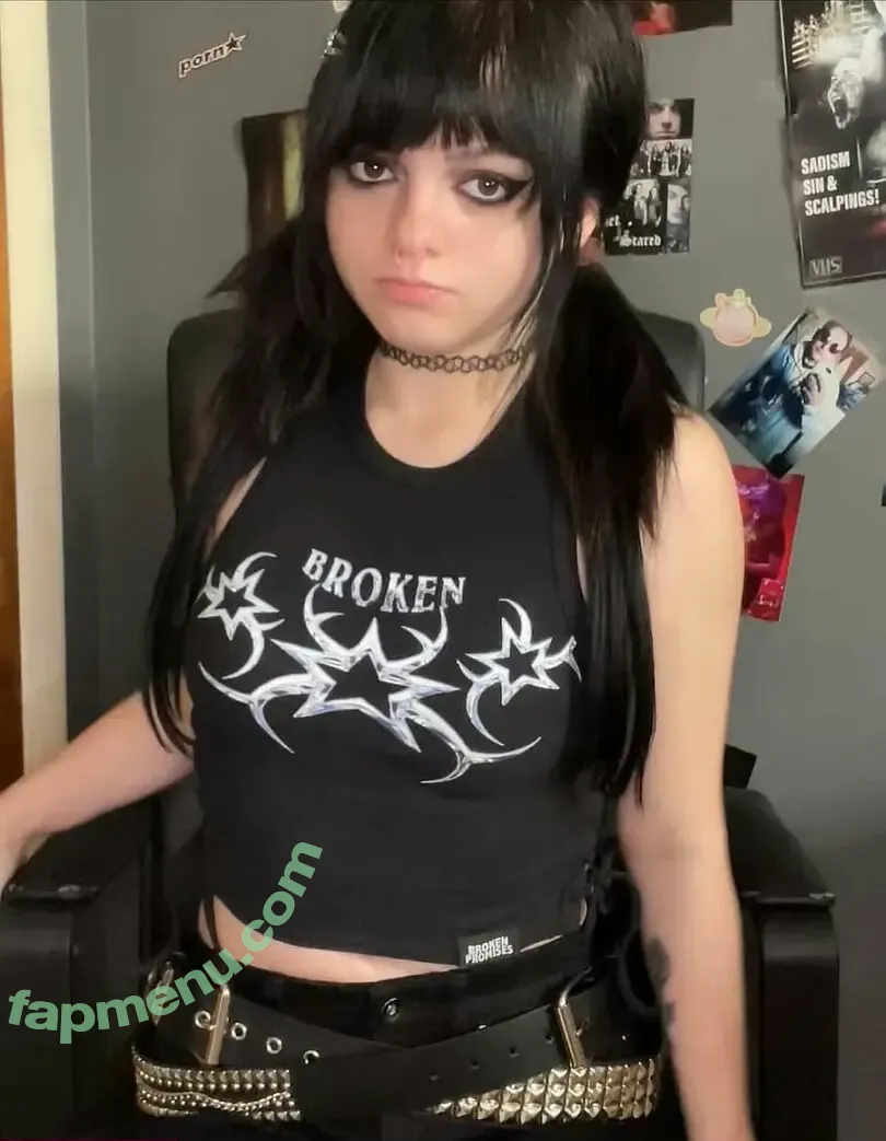 Lexislethal nude photo #0032 (thelexisstar / xxlexislethalxx)