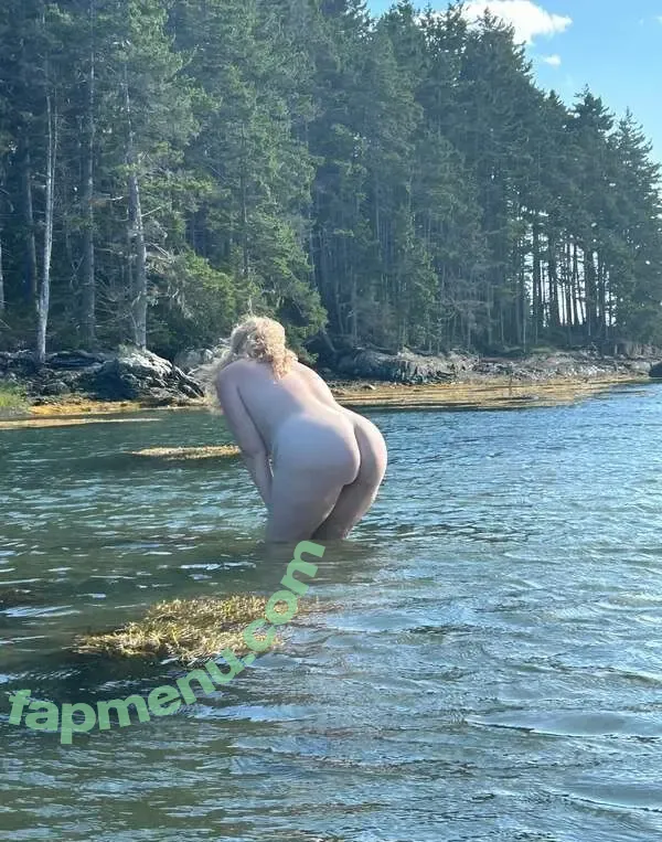 lexisoupertramp nude photo #0082 (lexibrookerivera)