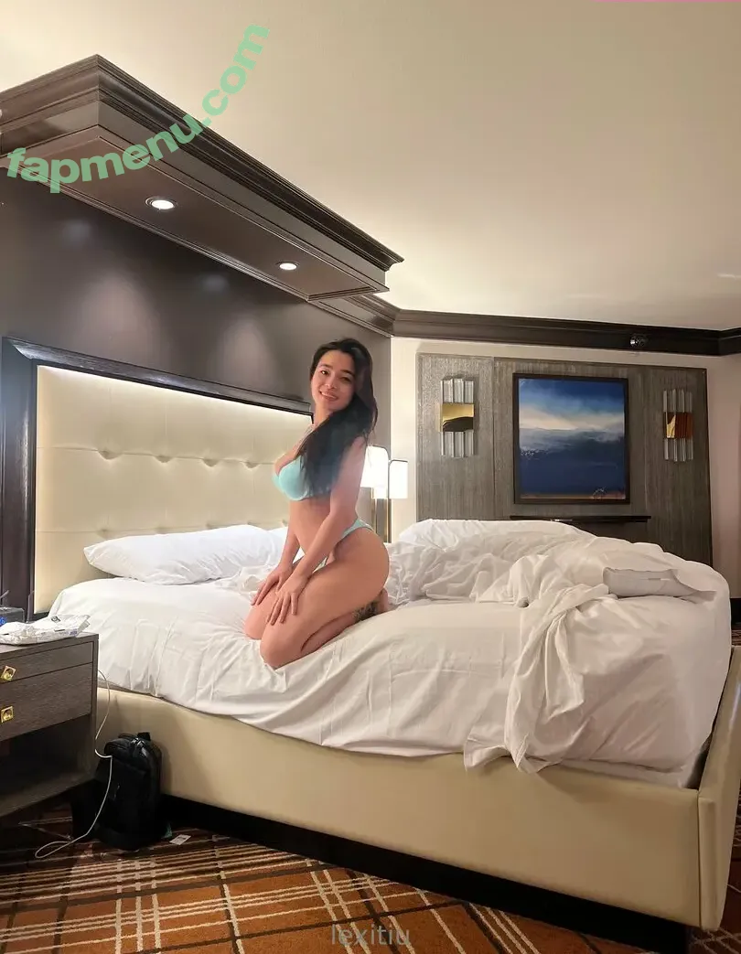 lexitiu nude photo #0031 (lexitiu_)