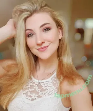  nude photo #0002