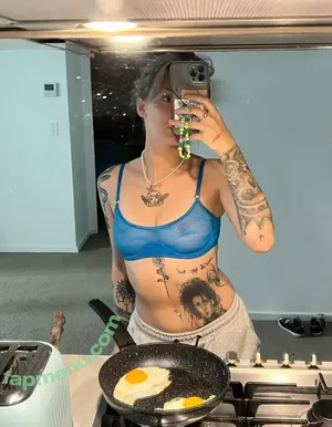 lexxi.sexi / lexxi.free / sexxylexxy1 nude photo #0009