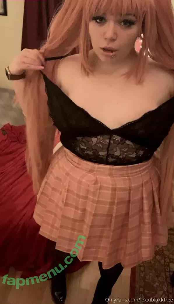 lexxiblakkfree nude photo #0011 (the_nydoctress)