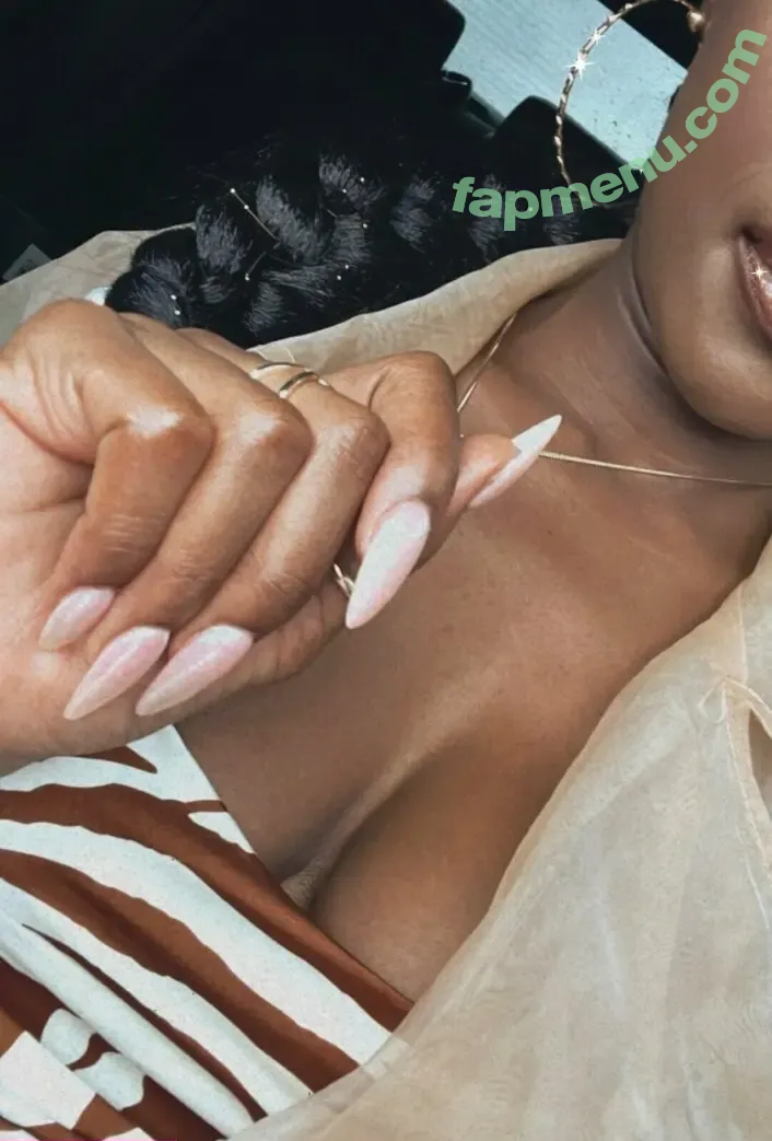 lexxiionyxx nude photo #0006 (lexxiionyxx)