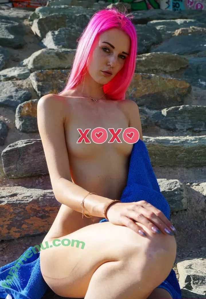 Lexxylex nude photo #0004 (lexxyjay3 / lexxylex_0)