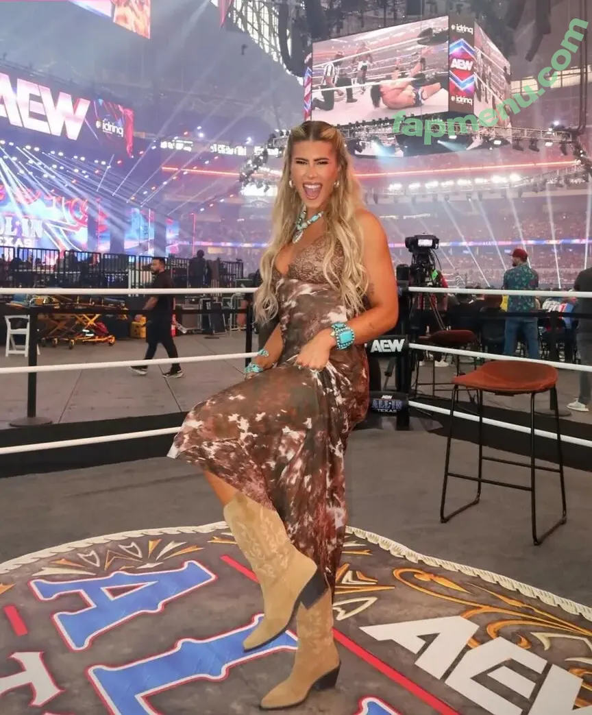 Lexy Nair nude photo #0200 (lexynair)