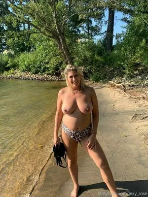 Lexy Rose / Lexy_rose / lexyrose__official nude photo #0191