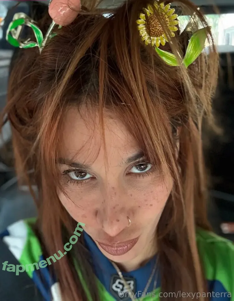 lexypanterra nude photo #0119 (lexypanterra)