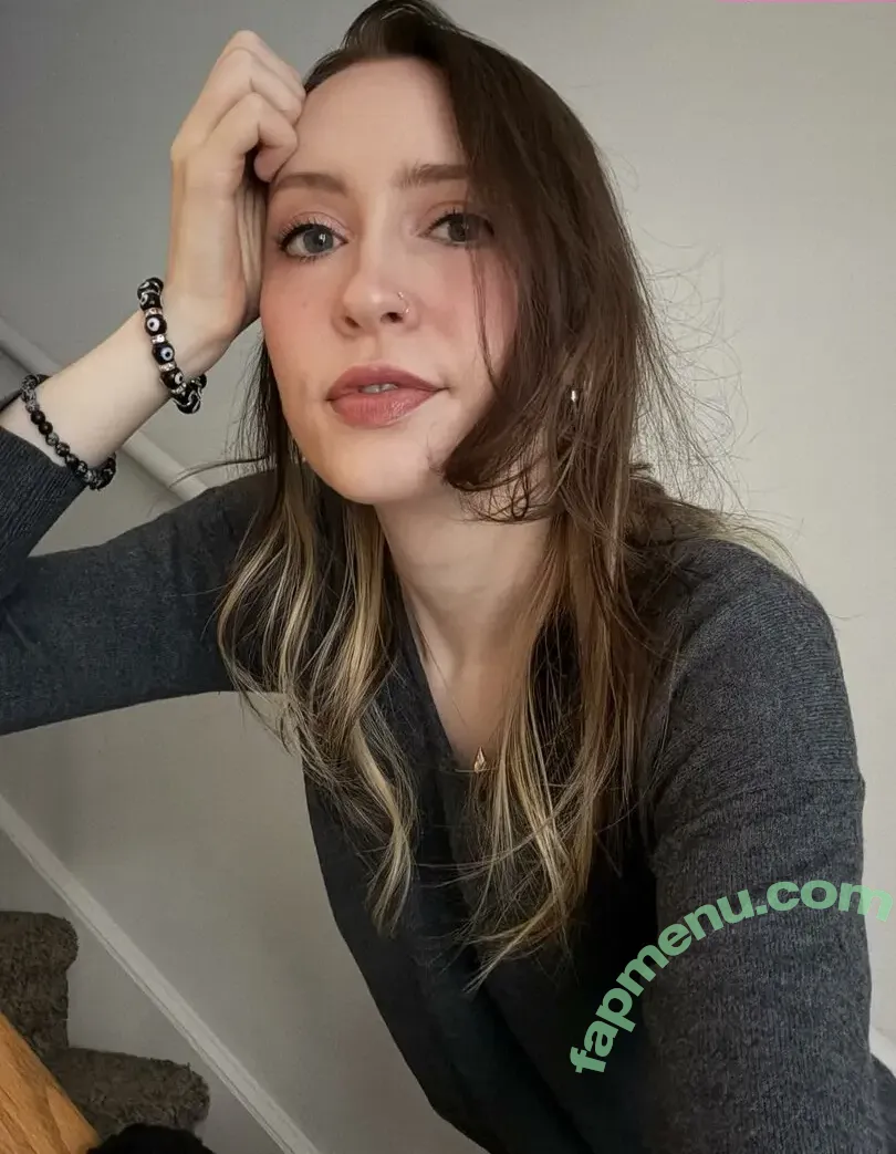 Leyaroundwithme nude photo #0016 (Leyaroundwithme)