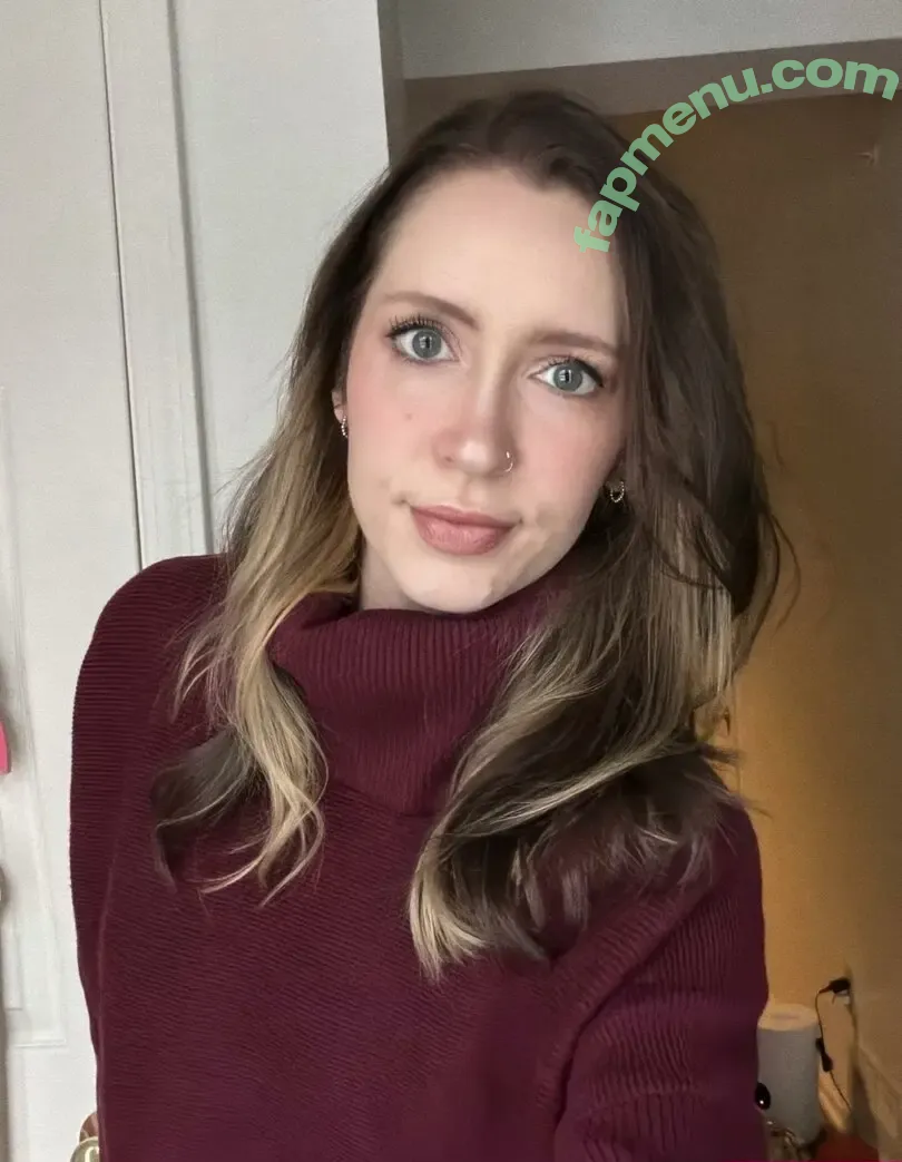 Leyaroundwithme nude photo #0017 (Leyaroundwithme)